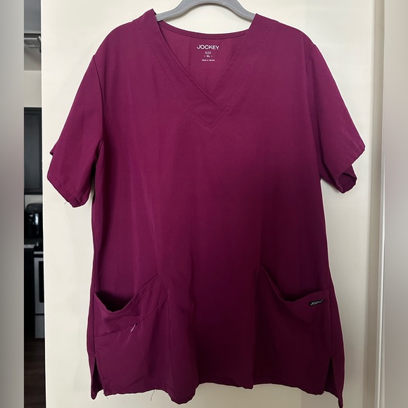 ockey Women's Classic Fit Tri Blend Solid Scrub Top XL Plumberry - Picture 2 of 3